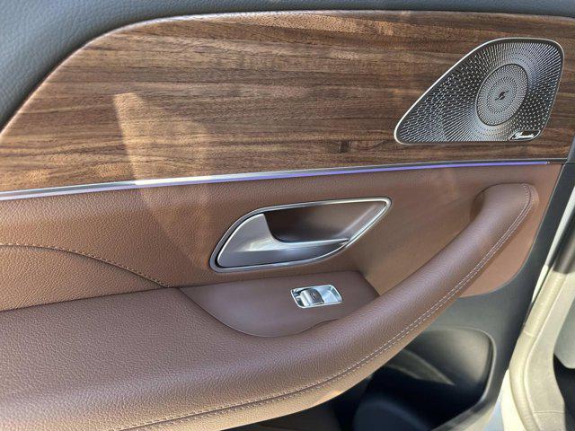 new 2026 Mercedes-Benz GLE 450 car, priced at $85,555