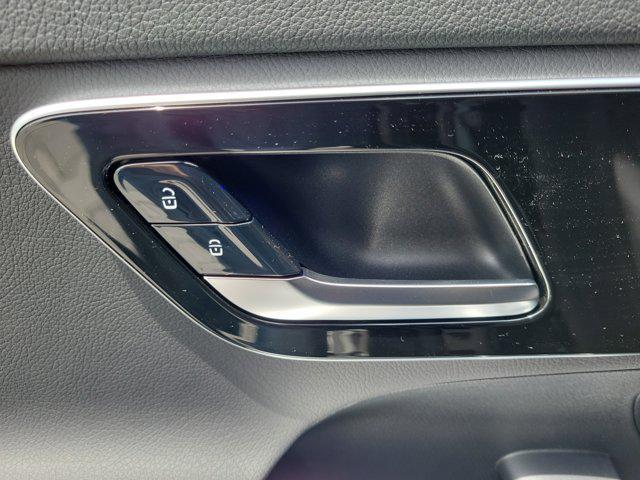 new 2025 Mercedes-Benz GLC 300 car, priced at $54,185