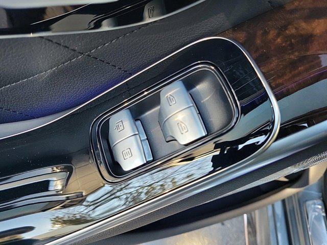 new 2025 Mercedes-Benz S-Class car, priced at $140,380