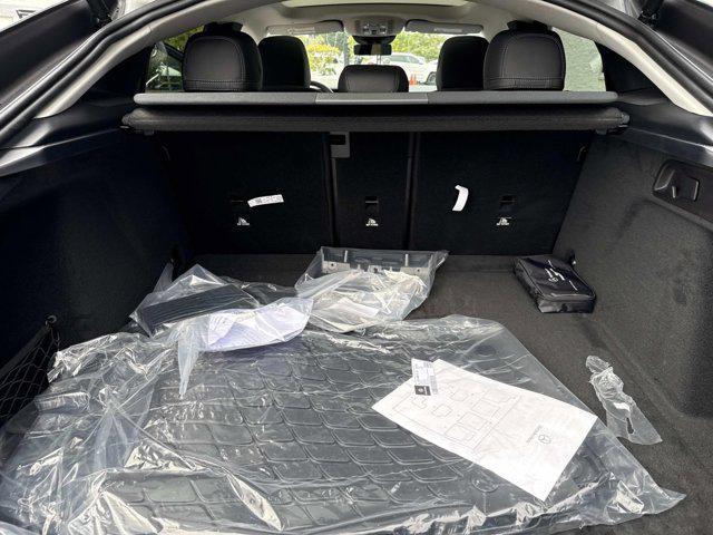 new 2026 Mercedes-Benz GLE 450 car, priced at $84,240