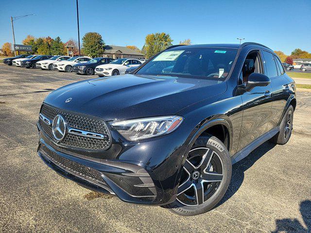 new 2025 Mercedes-Benz GLC 300 car, priced at $60,425