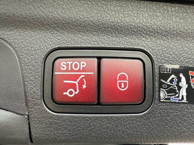 new 2026 Mercedes-Benz GLE 450 car, priced at $78,625