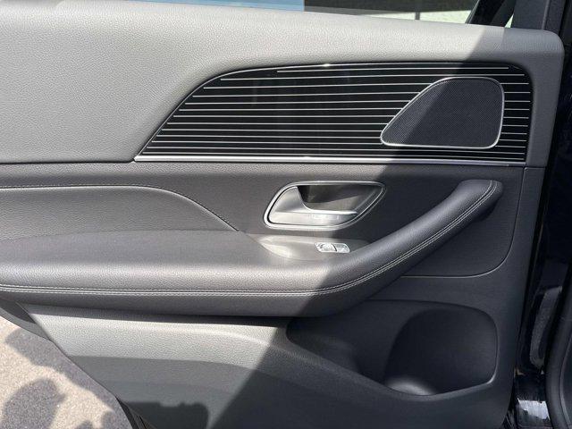 new 2026 Mercedes-Benz GLE 450 car, priced at $78,625