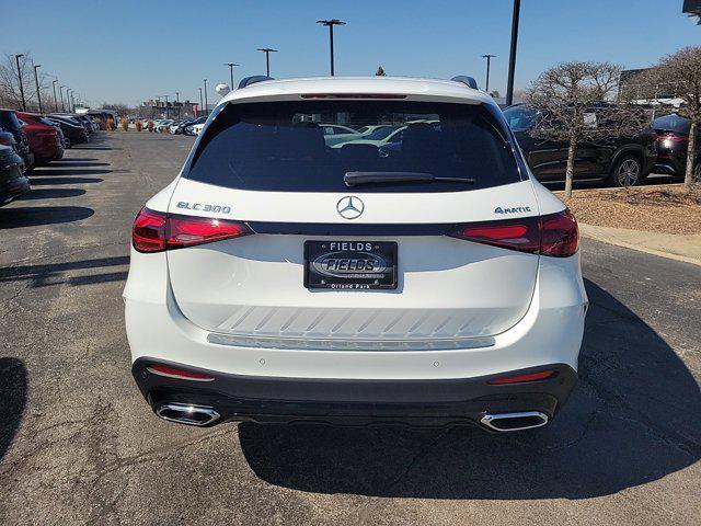 new 2025 Mercedes-Benz GLC 300 car, priced at $56,595