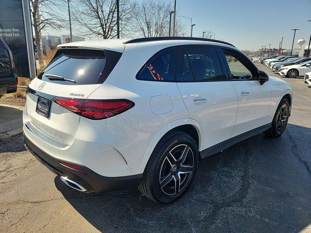 new 2025 Mercedes-Benz GLC 300 car, priced at $56,595