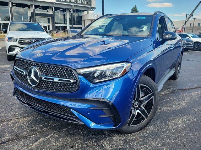 new 2024 Mercedes-Benz GLC 300 car, priced at $57,570