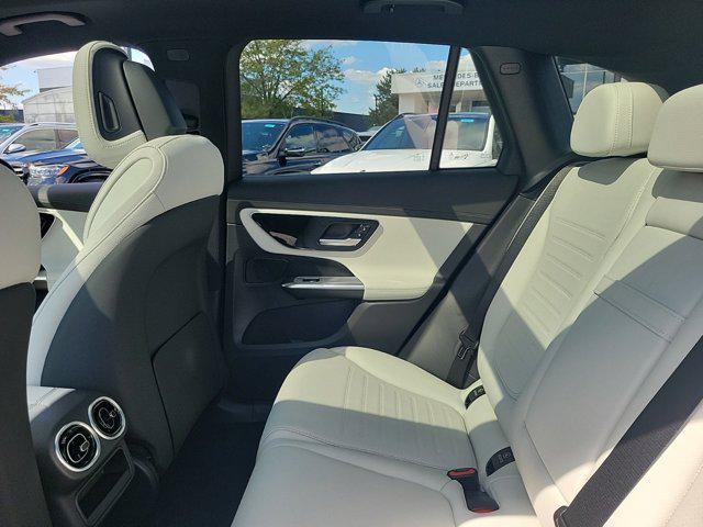 new 2024 Mercedes-Benz GLC 300 car, priced at $57,570