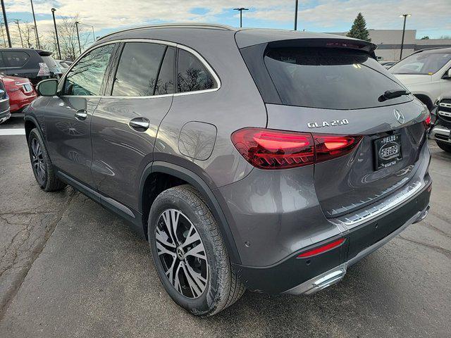 new 2025 Mercedes-Benz GLA 250 car, priced at $50,315