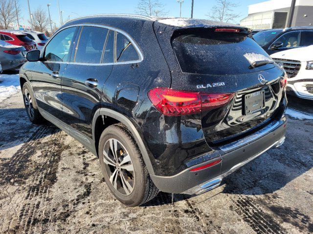 new 2024 Mercedes-Benz GLA 250 car, priced at $38,720