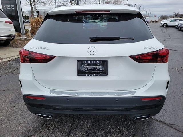 new 2024 Mercedes-Benz GLA 250 car, priced at $51,225