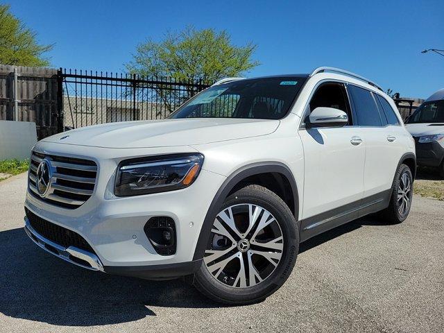 new 2024 Mercedes-Benz GLB 250 car, priced at $54,555