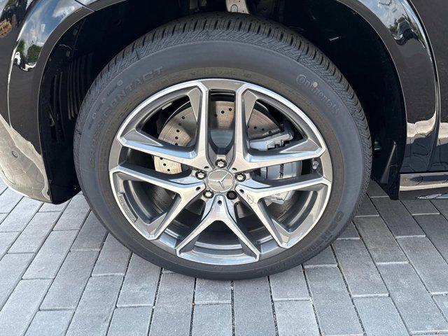 new 2025 Mercedes-Benz AMG GLE 53 car, priced at $95,350