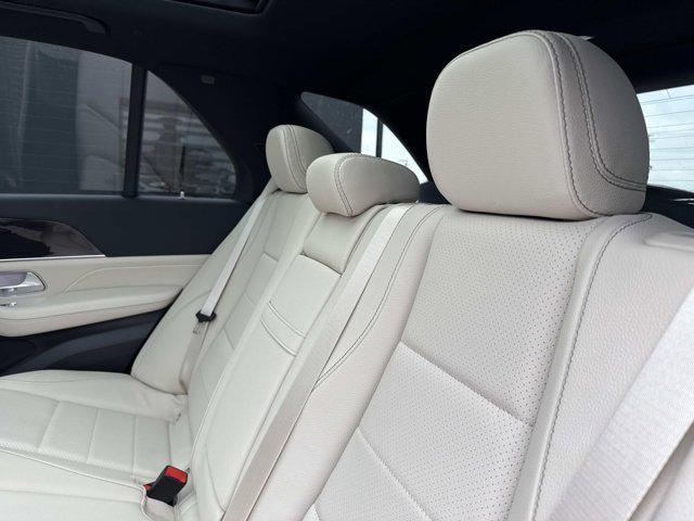 new 2026 Mercedes-Benz GLE 450 car, priced at $84,460
