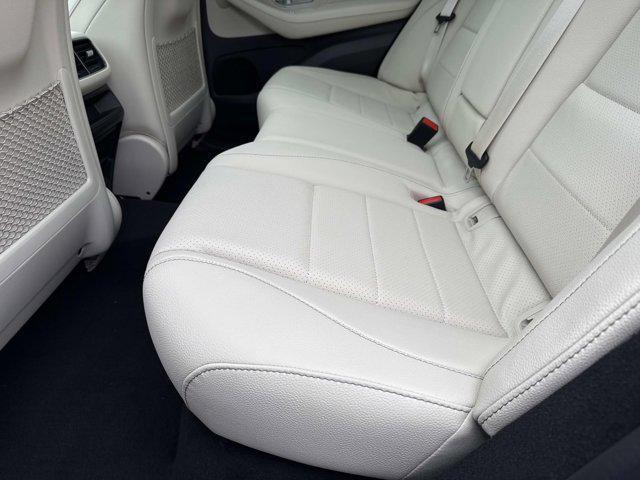 new 2026 Mercedes-Benz GLE 450 car, priced at $84,460