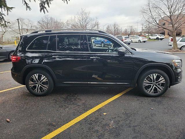 new 2024 Mercedes-Benz GLB 250 car, priced at $45,000