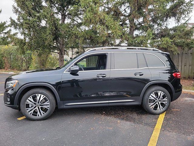 new 2024 Mercedes-Benz GLB 250 car, priced at $45,000