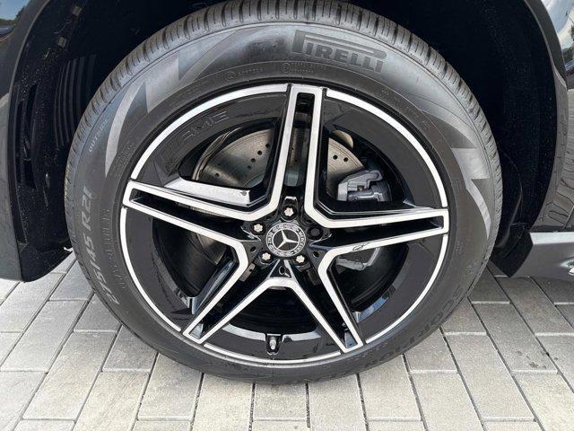 new 2025 Mercedes-Benz GLS 450 car, priced at $100,300