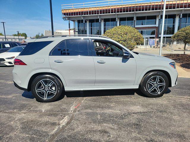 new 2024 Mercedes-Benz GLE 450 car, priced at $77,961