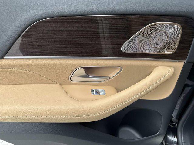 new 2026 Mercedes-Benz GLE 450 car, priced at $81,695