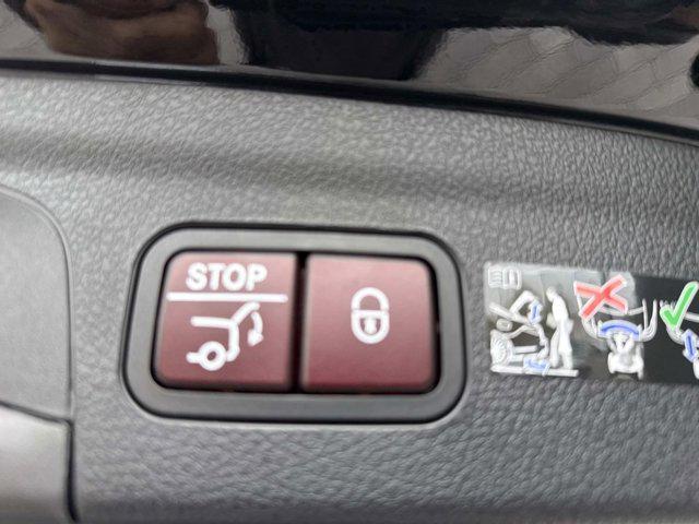 new 2026 Mercedes-Benz GLE 450 car, priced at $81,695