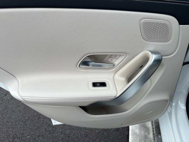 new 2025 Mercedes-Benz CLA 250 car, priced at $40,491