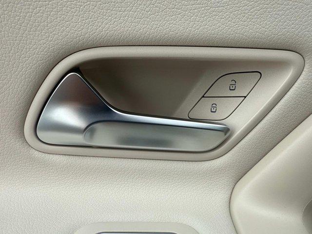 new 2025 Mercedes-Benz CLA 250 car, priced at $40,491