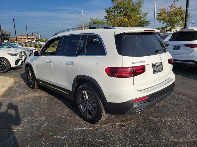 new 2024 Mercedes-Benz GLB 250 car, priced at $44,859