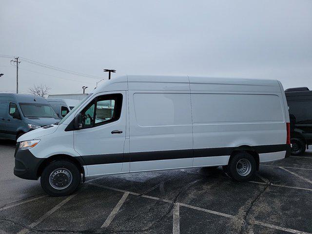 new 2024 Mercedes-Benz Sprinter 3500 car, priced at $71,661