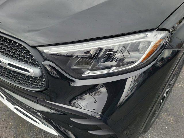 new 2025 Mercedes-Benz GLC 350e car, priced at $69,675