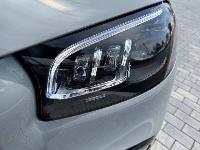 new 2025 Mercedes-Benz GLS 450 car, priced at $104,940