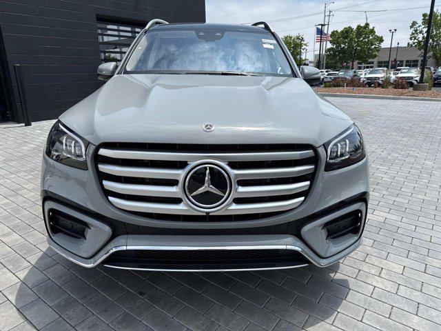 new 2025 Mercedes-Benz GLS 450 car, priced at $104,940