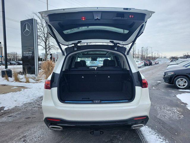 new 2024 Mercedes-Benz GLS 580 car, priced at $118,310