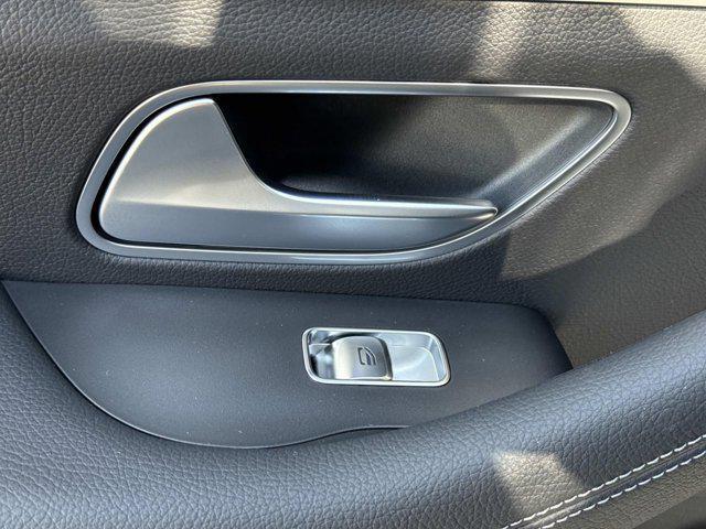 new 2026 Mercedes-Benz GLE 450 car, priced at $81,995