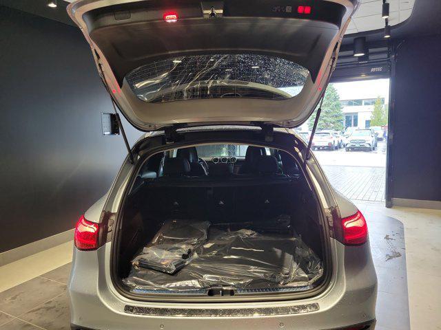 new 2025 Mercedes-Benz GLC 350e car, priced at $68,525