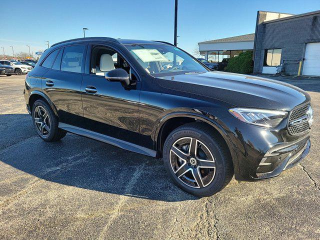 new 2025 Mercedes-Benz GLC 300 car, priced at $61,220