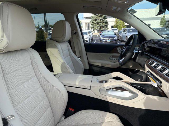 new 2026 Mercedes-Benz GLS 450 car, priced at $99,605