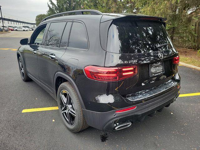 new 2025 Mercedes-Benz GLB 250 car, priced at $55,890