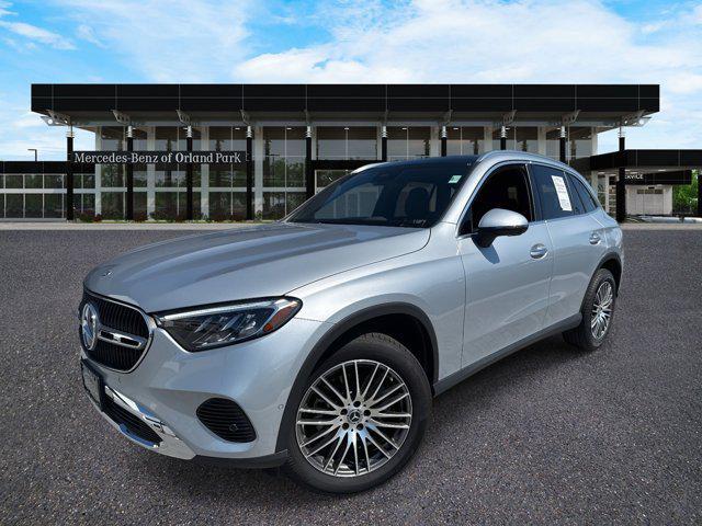 new 2025 Mercedes-Benz GLC 300 car, priced at $50,991