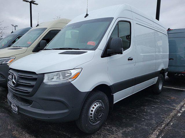 new 2024 Mercedes-Benz Sprinter 3500 car, priced at $70,054