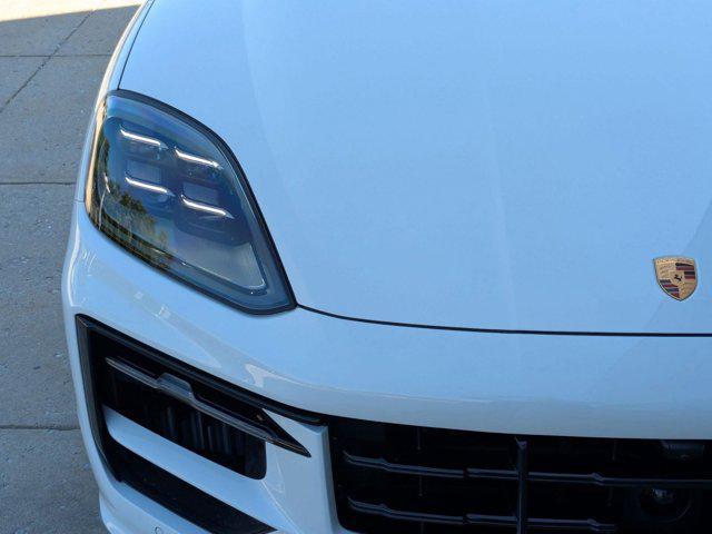 used 2025 Porsche Cayenne car, priced at $89,995