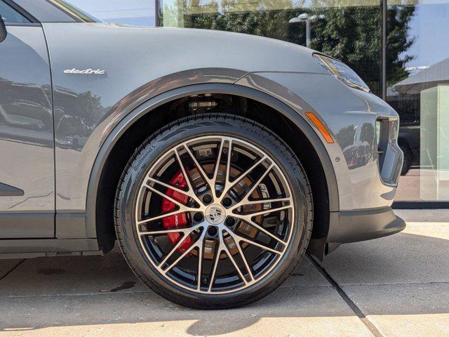 new 2025 Porsche Macan car, priced at $106,995