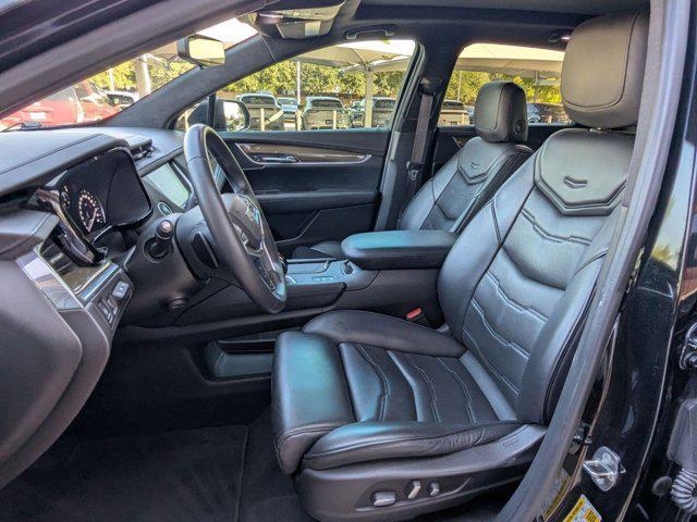 used 2017 Cadillac XT5 car, priced at $18,995