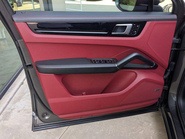 used 2021 Porsche Cayenne car, priced at $59,995