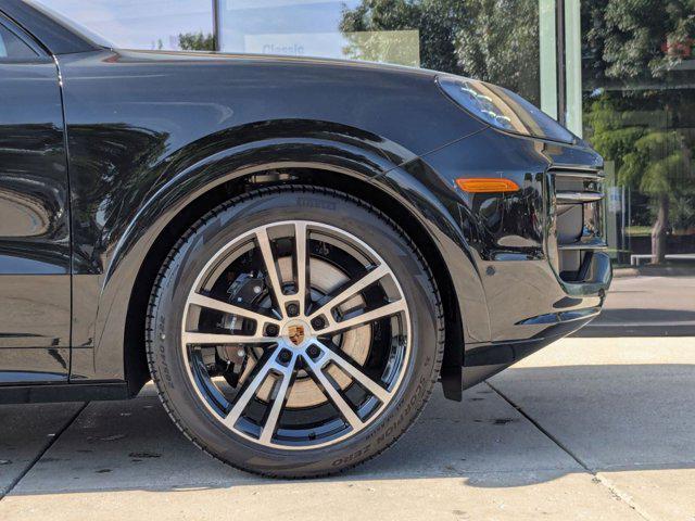 new 2025 Porsche Cayenne car, priced at $162,705