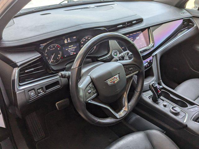 used 2021 Cadillac XT6 car, priced at $34,995