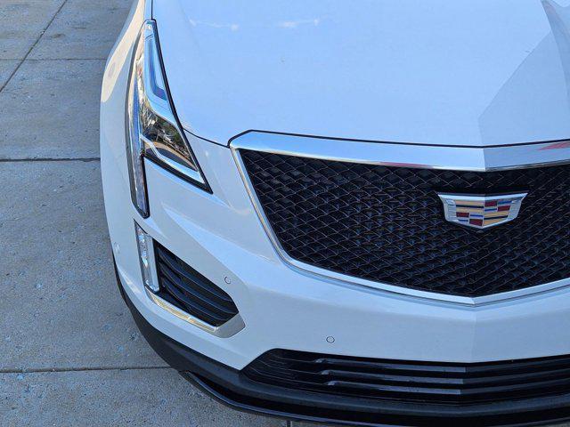 used 2024 Cadillac XT5 car, priced at $39,995