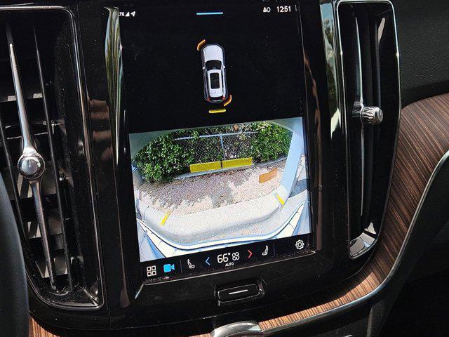 used 2022 Volvo XC60 car, priced at $35,995