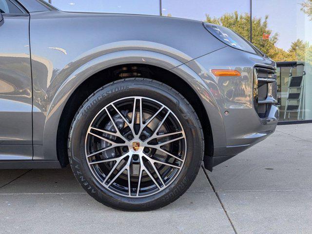 used 2025 Porsche Cayenne car, priced at $89,995