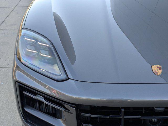 used 2025 Porsche Cayenne car, priced at $89,995