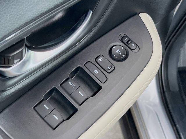 new 2025 Honda HR-V car, priced at $25,886